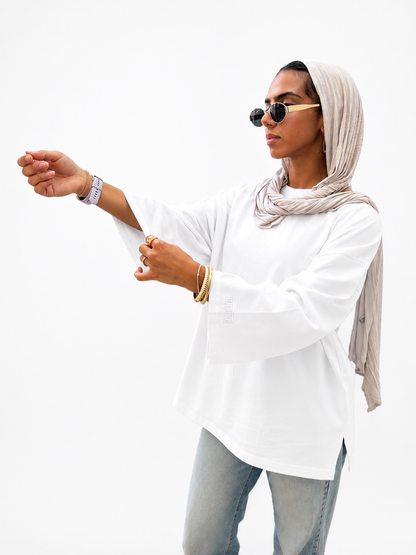 BAZIKZ WHITE LONG SLEEVE OVERSIZED TEE