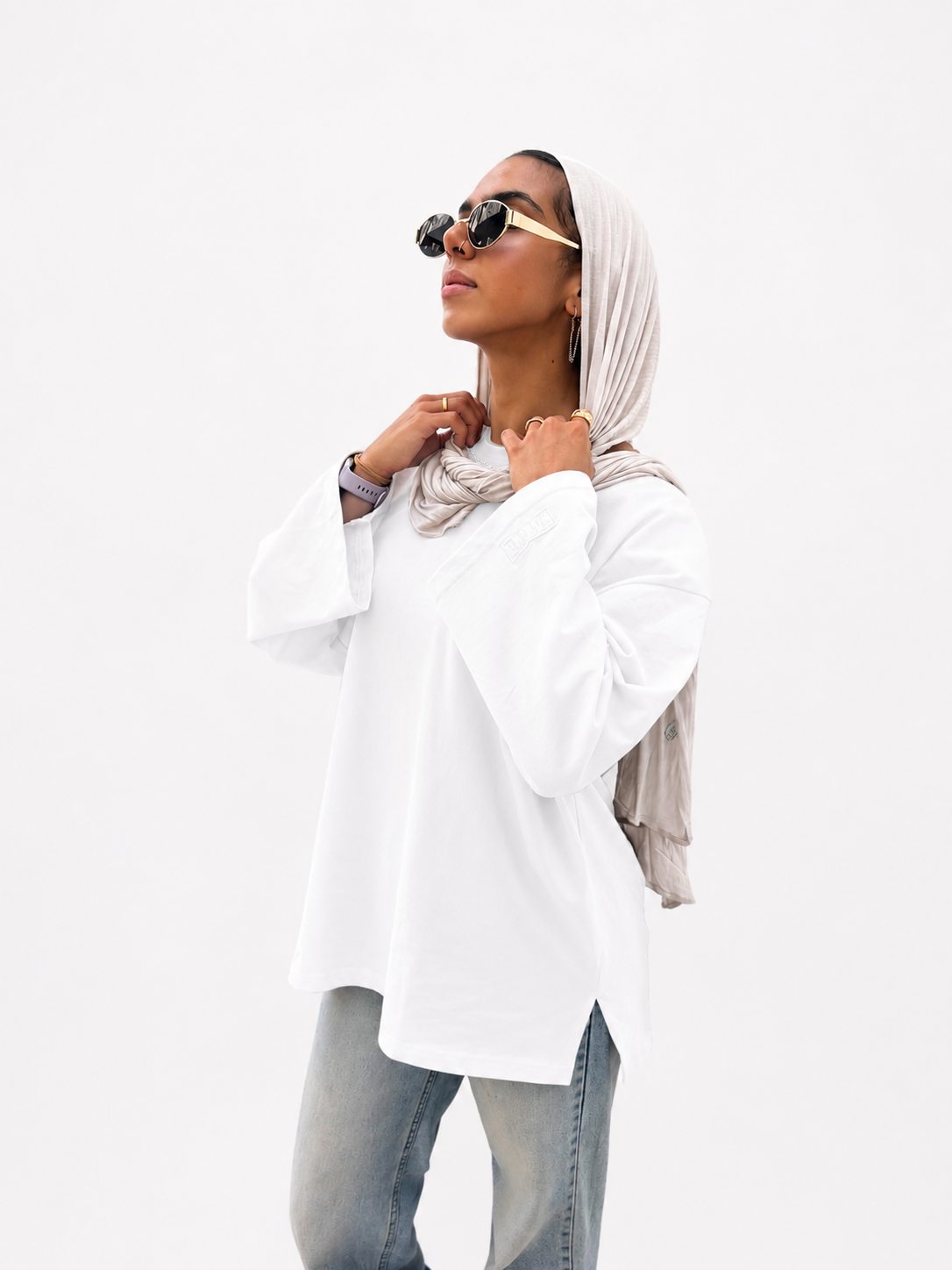 BAZIKZ WHITE LONG SLEEVE OVERSIZED TEE