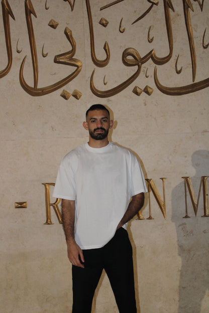 BAZIKZ WHITE OVERSIZED TEE